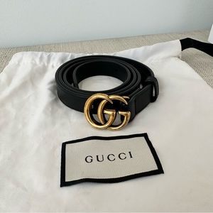 GUCCI LEATHER BELT WITH DOUBLE G BUCKLE